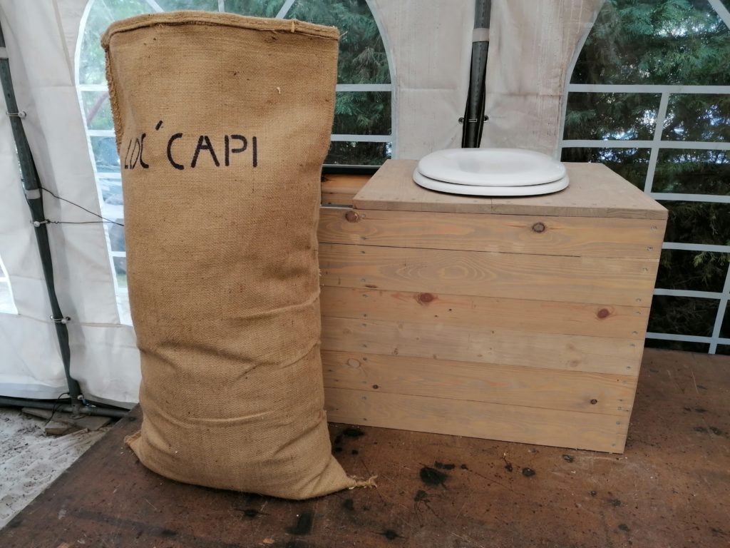 Achat Copeaux remplis de bois naturel. Remplissage pour cadeaux et